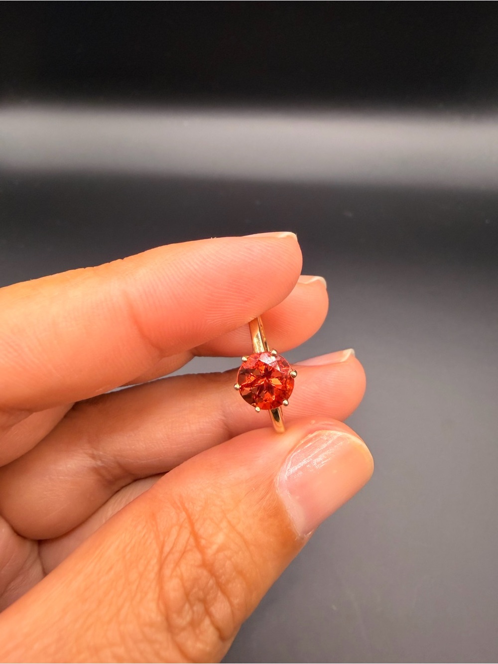 10k Yellow Gold 1 Ct Round Red Andesine Ring Size 6.